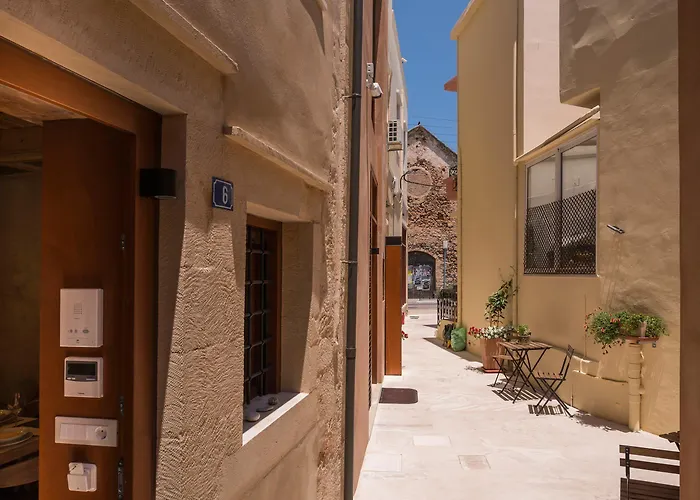 Neoria Chania (Crete)