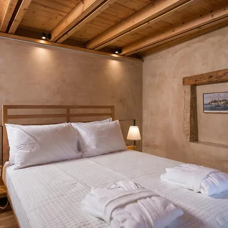 Holiday home Neoria Houses