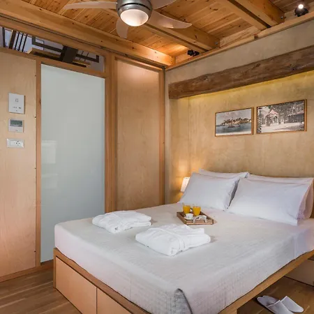 Neoria Houses Holiday home