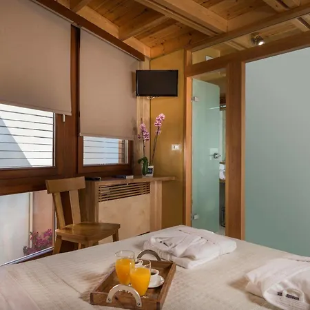 Neoria Houses Holiday home